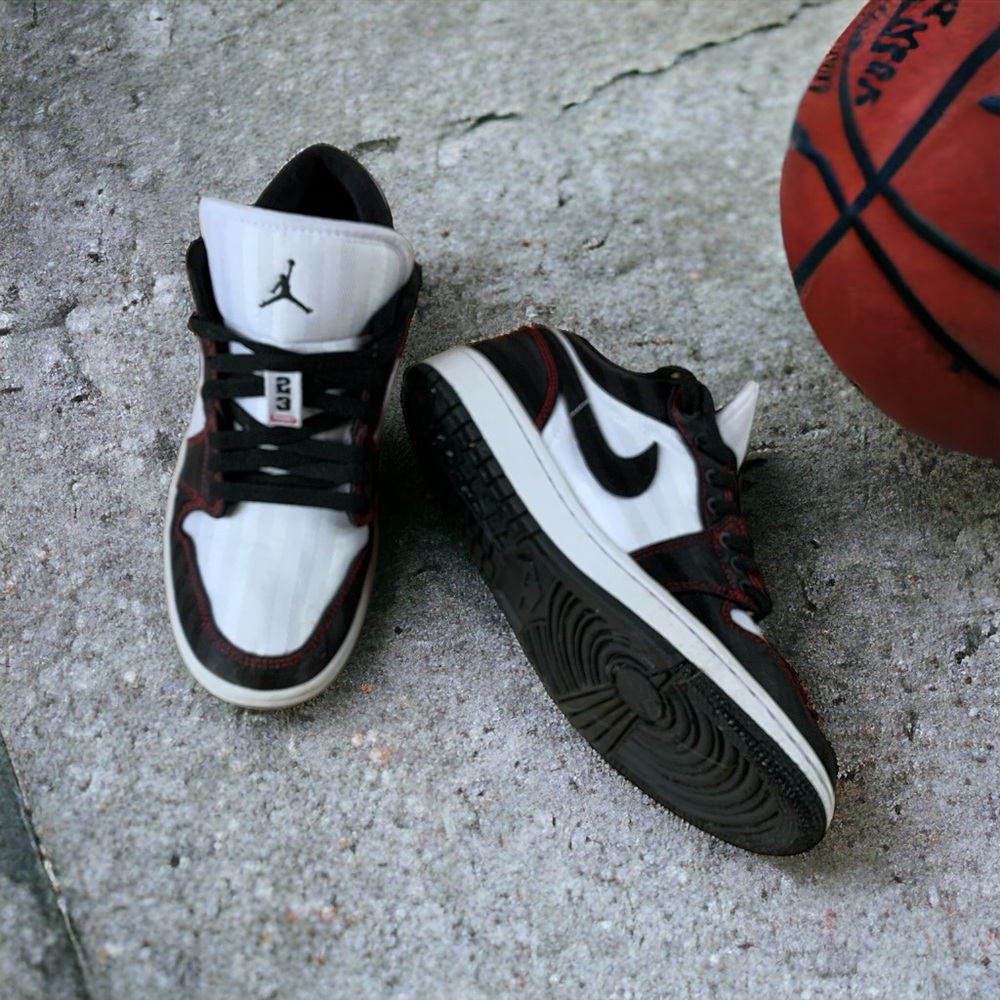 Nike Air Jordan 1 Low size 7.5